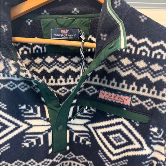 5 Vineyard Vines Pullovers – Size Large – Harbor Fleece & Shep Shirt Bundle - Picture 4 of 10